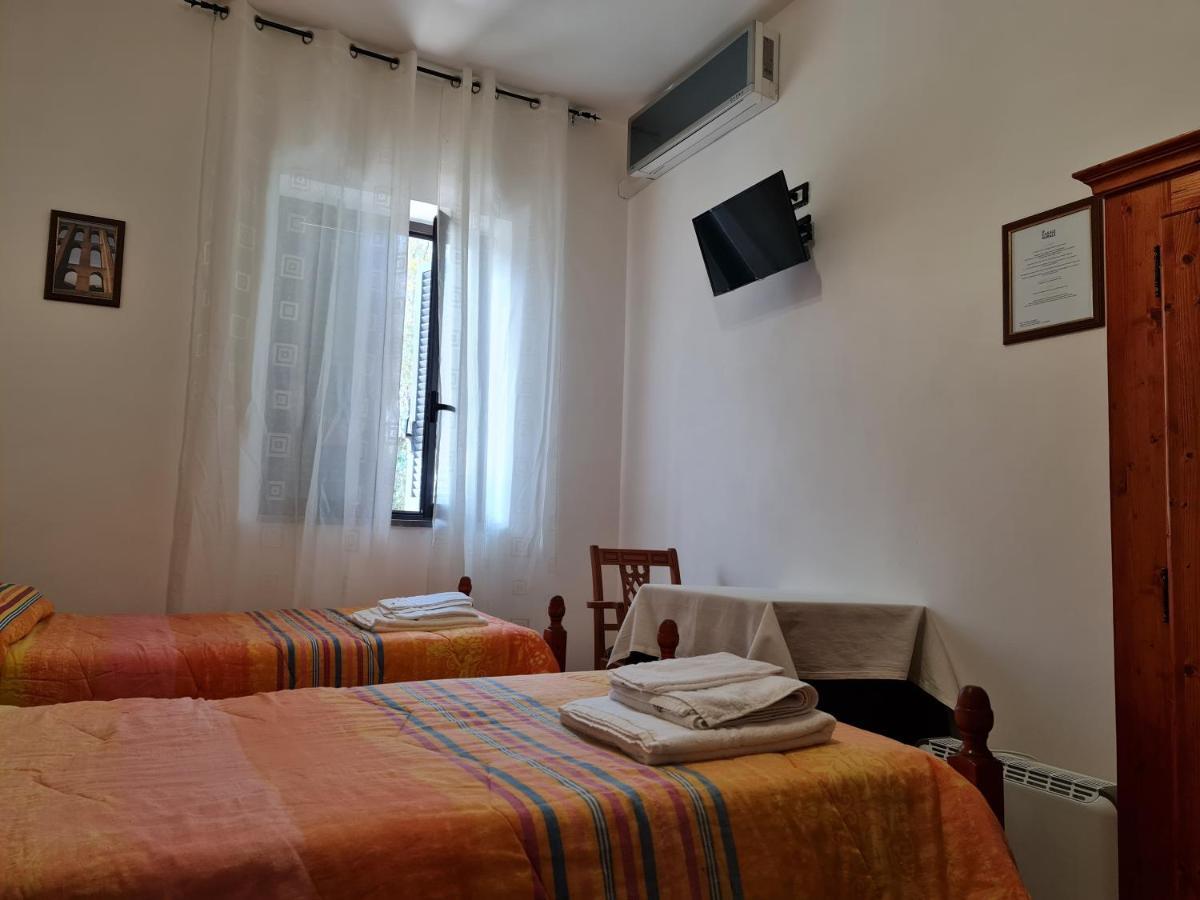 Casale Rurale Bed and Breakfast San Marco Evangelista Exteriör bild