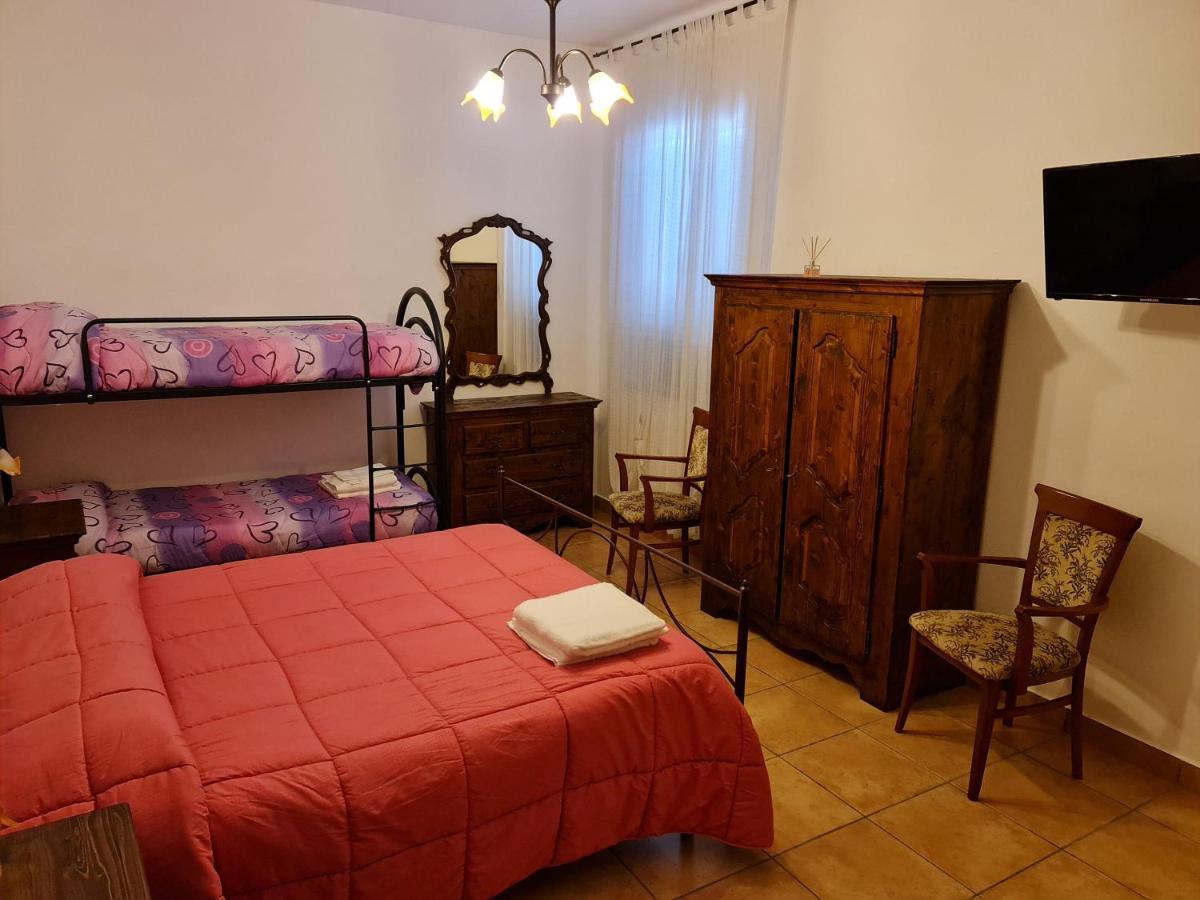 Casale Rurale Bed and Breakfast San Marco Evangelista Exteriör bild