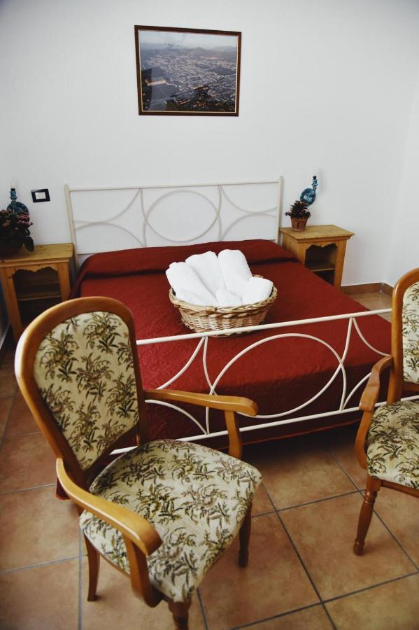 Casale Rurale Bed and Breakfast San Marco Evangelista Exteriör bild
